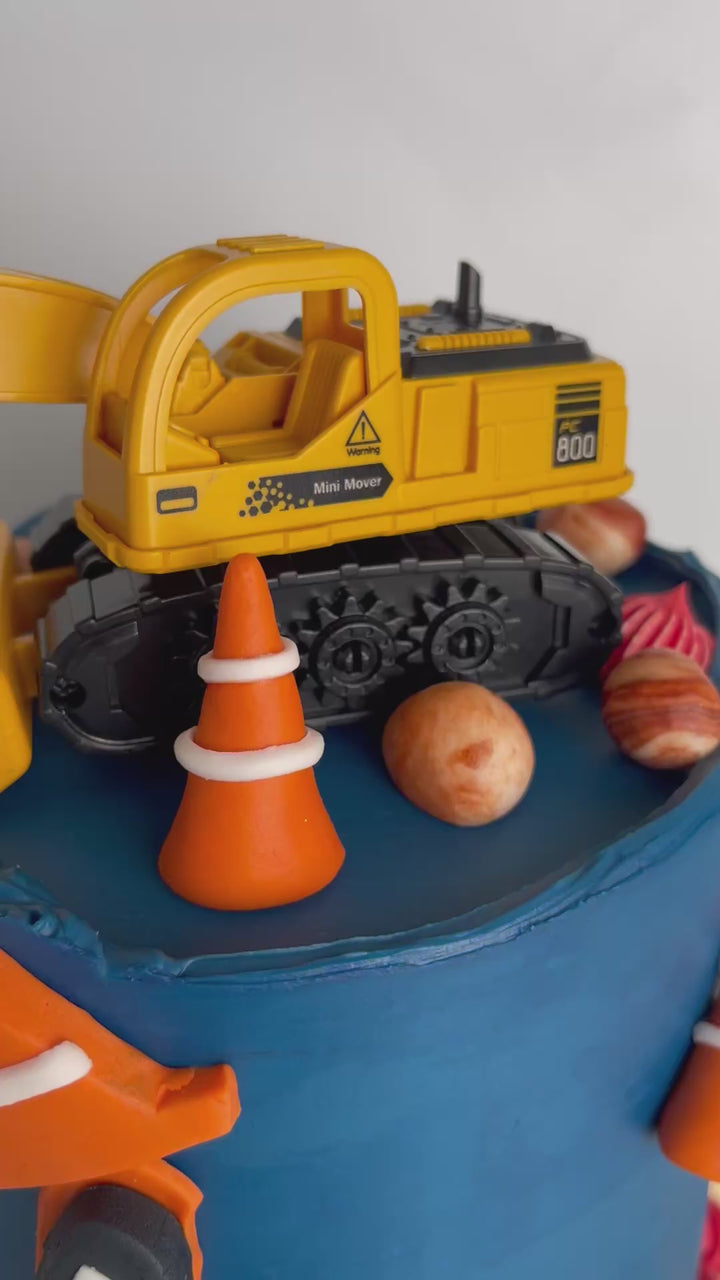 Tractor Celebration Cake